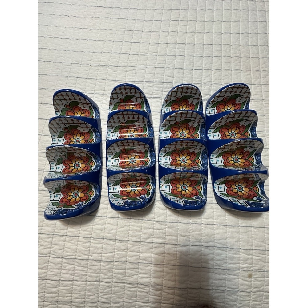 Il Mulino New York Melamine Blue Spanish Tile 4 Spot Taco Holder